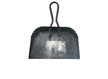 Large Sheet Metal Dustpan With Forged Handle