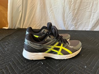Asics Size 12 Mens Running Shoes
