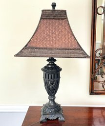 A Meal Urn Form Accent Lamp