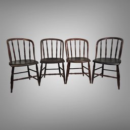 Set Of Four Antique Windsor Chairs With Turned Spindles