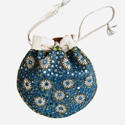 Vintage 1970s Embroidered  Blue & White Daisy And Mirrored Large Hobo Handbag