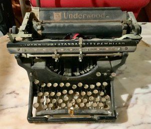 RARE Antique Underwood 1926 No.3 Typewriter