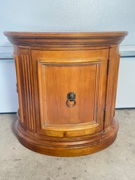 Ethan Allen Round Side Table