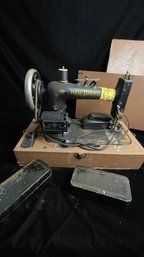 Delco New Ideal Sewing Machine