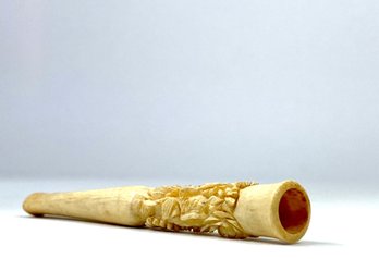 Floral Motif Carved Natural Material Cigarette Holder