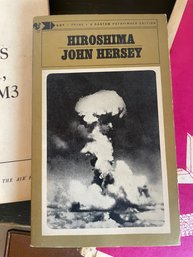 1966 Hiroshima By John Hersey Paperback