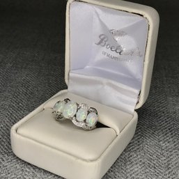 Fabulous Brand New 925 / Sterling Silver Ring With Opals And White Topaz - Very Elegant - Very Pretty !