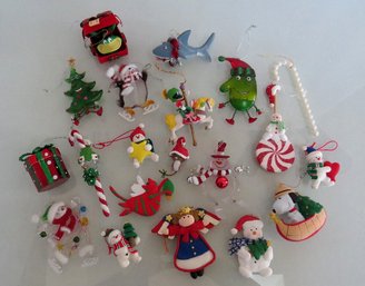 A Festive Group Of Holiday Character Ornaments - Snoopy, Marvin The Martian