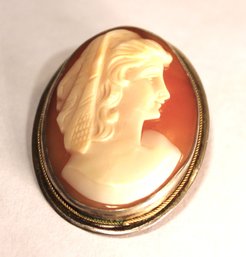 Beautiful Gilt Silver Hand Carved Shell Cameo Brooch Of A Woman