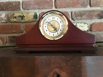 Quartz Mantle Clock