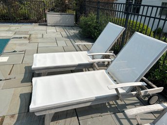 Pair Of Three Birds Casual Lounge Chairs ( 1 Of 2)
