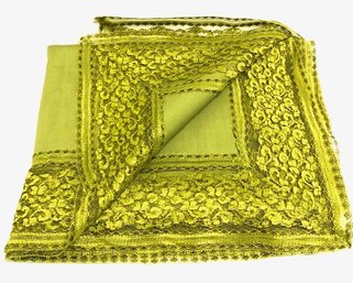 Vintage Mid Century Avocado & Lace Table Linens