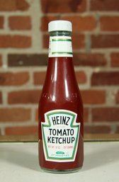 Vintage 1970's Pop Art Heinz Ketchup Bottle Radio