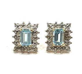 Beautiful Sterling Silver Vermeil Clear Stones Aquamarine Color Stone Earrings