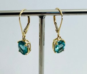 PRETTY 14K GOLD BLUE GEMSTONE LEVERBACK DANGLE EARRINGS