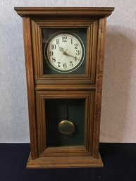 Vintage Noel Woodcraft Clock