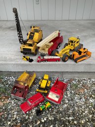 Awesome  Collection Of Vintage Metal Tonka , Buddy L Kennel Trucks And More!
