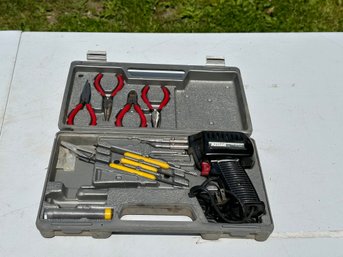Allied 150 Watt Soldering Kit With Hard Case