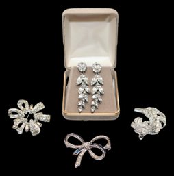 CollectionOf 4 Sparkling Vintage Rhinestone Costume Jewelry