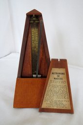 A Vintage Wooden De Maelzel Wind Up Metronome By Seth Thomas Clocks - Working