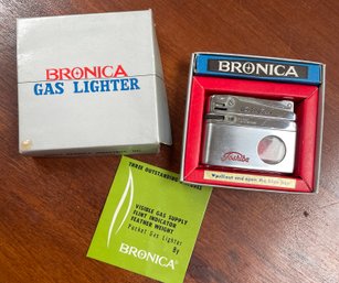 Vintage TOSHIBA BRONICA GAS LIGHTER Complete And In Original Packaging