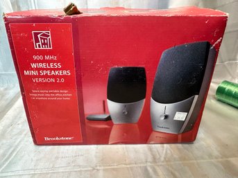 NIB Brookstone Wireless Speakers