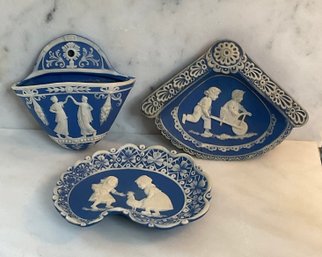 Set Of 3 Vintage Blue Trinket Dishes/wall Plaques