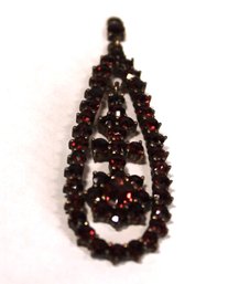 Victorian Gilt Silver Pendant Having Bohemian Garnet Stones