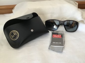 Ray Ban Sunglasses With Case