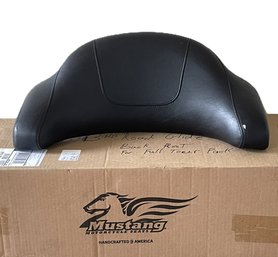 Mustang 2013 Harley Davidson Road Glide Backrest For Full Tour Package #P52950-10