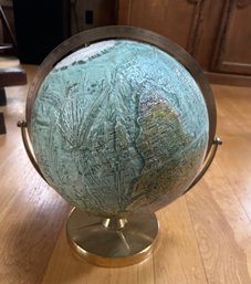 Vintage Table Top World Globe With Base Metal Stand.