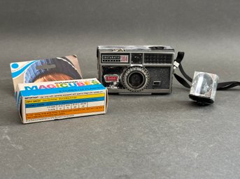 Vintage Kodak Instamatic 304, Circa 1965, With Sylvania Magic Cubes