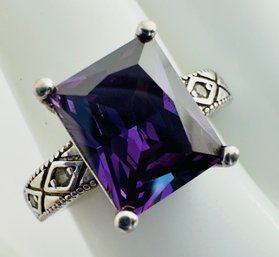 STERLING SILVER FACETED AMETHYST WITH TINY WHITE STONES RING