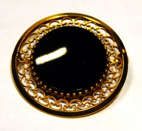 Vintage Gold Filled Round Brooch With Large Black Onyx Round Stone