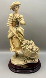 Giuseppe Armani Florence - Lady With Wheelbarrow Of Flowers Porcelain Figure