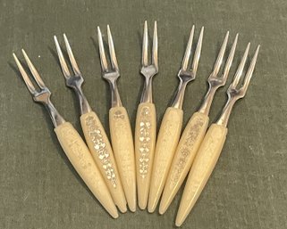 Seven Very Cute Vintage Cocktail Forks From Japan