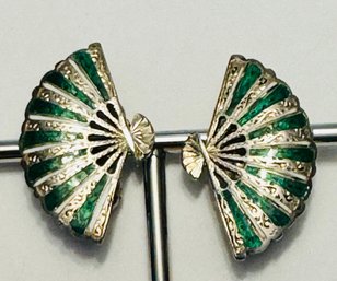 VINTAGE STERLING SILVER GREEN ENAMEL AND ETCHED FAN FORM CLIP-ON EARRINGS