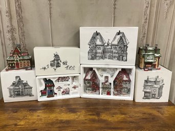 Department 56 Christmas Villages - North Pole & Heritage Series - Set/4