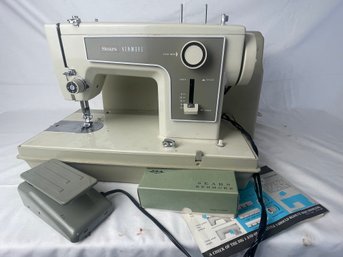 Sears Kenmore Sewing Machine With Case