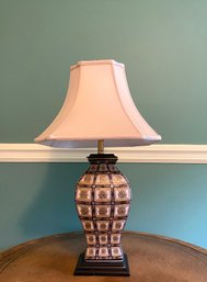 Ceramic Lamp Set In Wood Base With Ribbed Shade