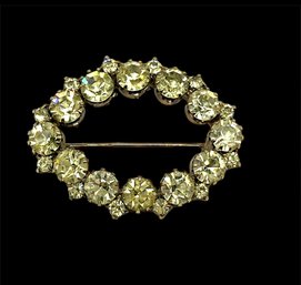 Vintage Clear Rhinestone Brooch/pin