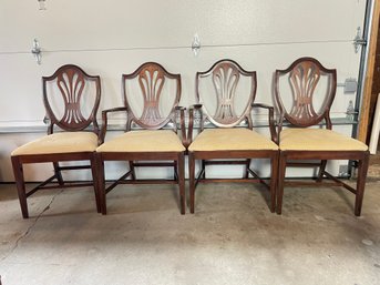 Beautiful Set Of Four Mahogany Shield Back Dining Room Chairs