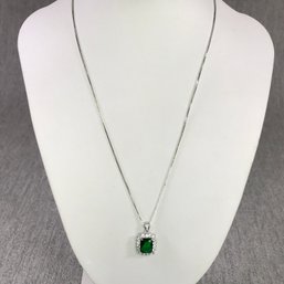 Fantastic Brand New Sterling Silver / 925 Necklace & Pendant With Tsavorite And White Zircons - NEVER WORN