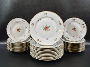 Beautiful Dresden Dinner Plates & Rimmed Soups Made By Winterling In Germany