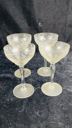 Set Of 4 Vintage Wine Glasses