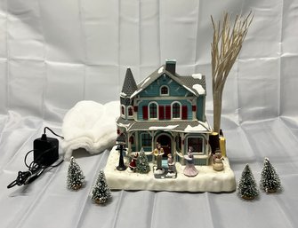 Holiday Splendor Lighted Fiber Optic House (Avon Product 2001)