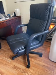 Swivel Office Chair.