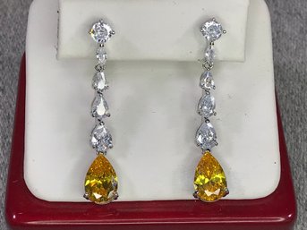 Stunning 925 / Sterling Silver Drop Earrings With Sparkling White And Yellow Topaz - HAS EXPENSIVE LOOK !