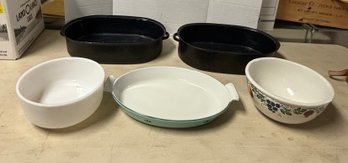 Roasting Pans, Vintage Mixing Bowl, Serving Tray Made In Holland , Chaparral Pottery Bowl USA. MP/ C4