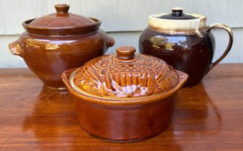 Pfaltzgraff  And USA Pots With Lids Paired With English Pot